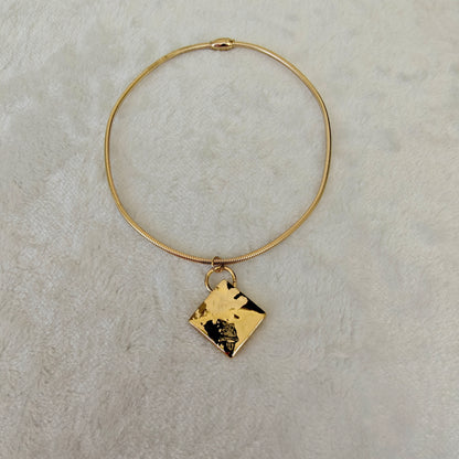 Korean Diamond Shape Pendant Necklace