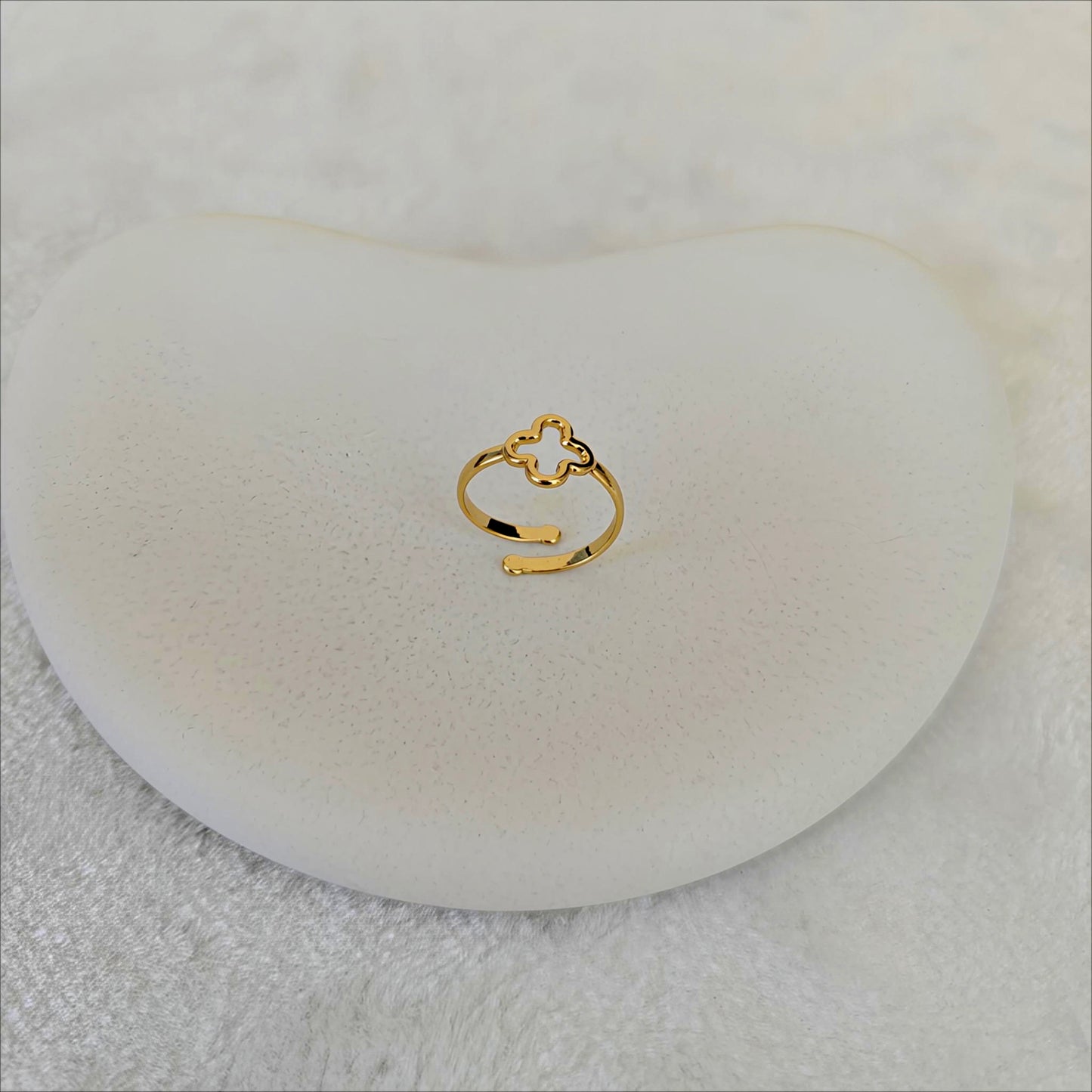 Open Clover Adjustable Ring