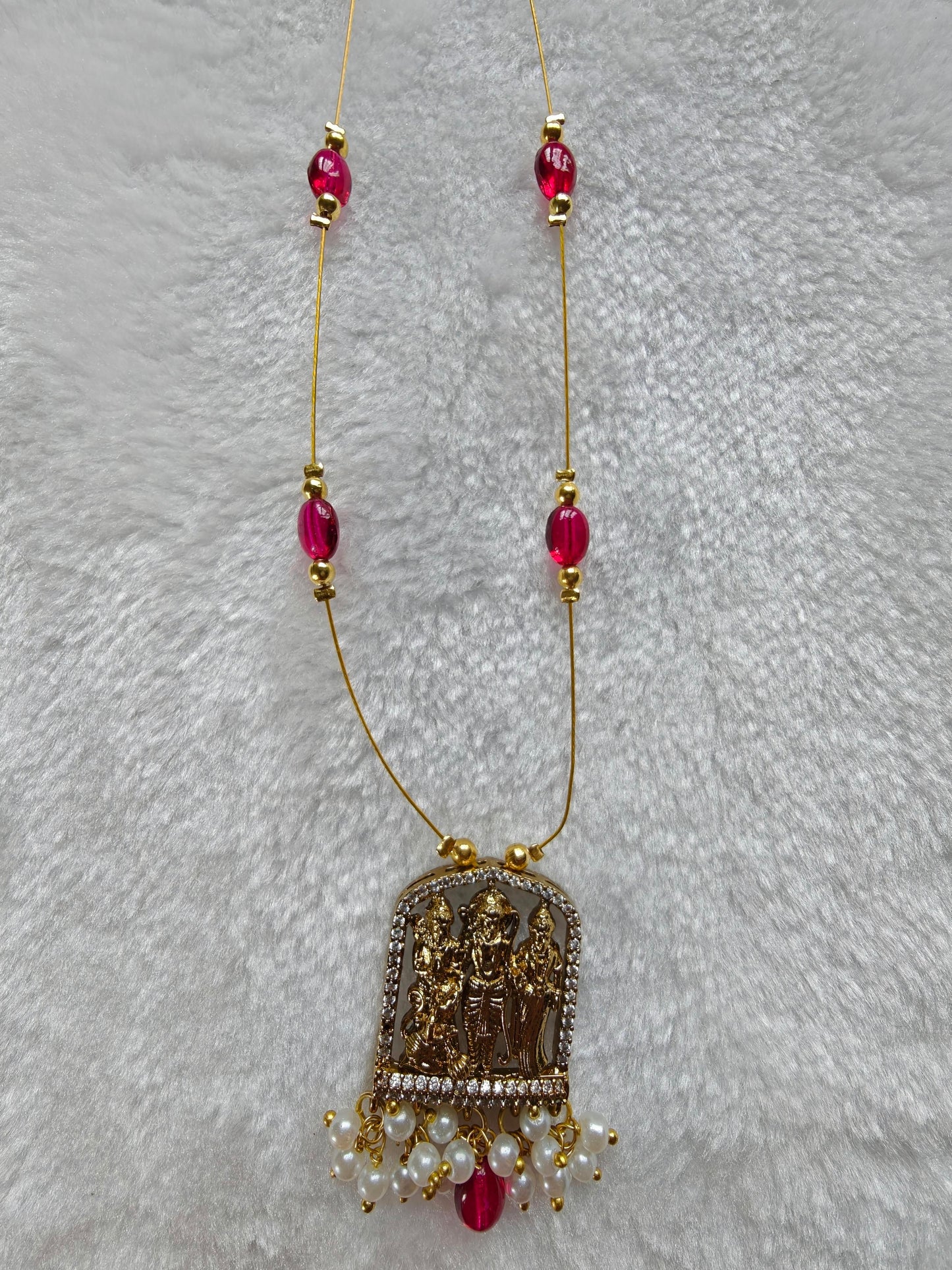 Traditional Temple Pendant Invisible Necklace