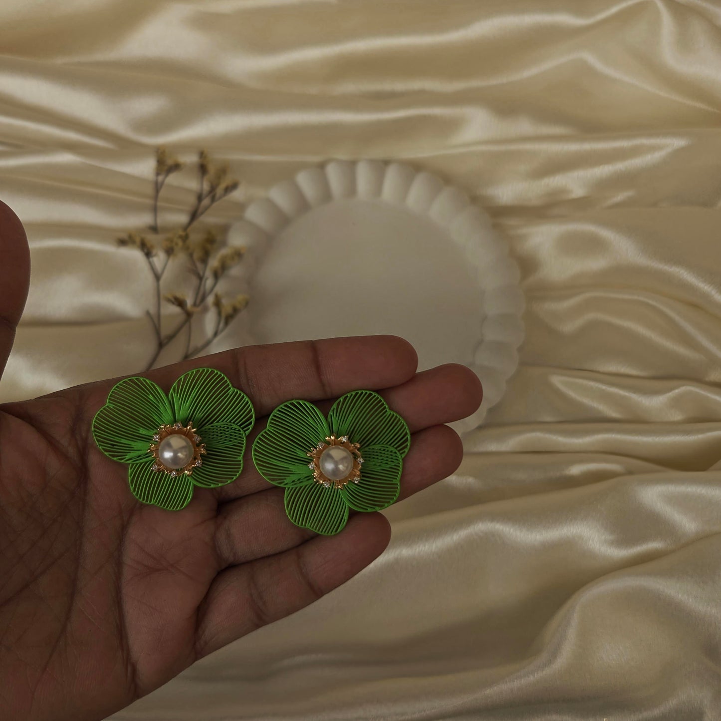 Filigree Floral Studs!