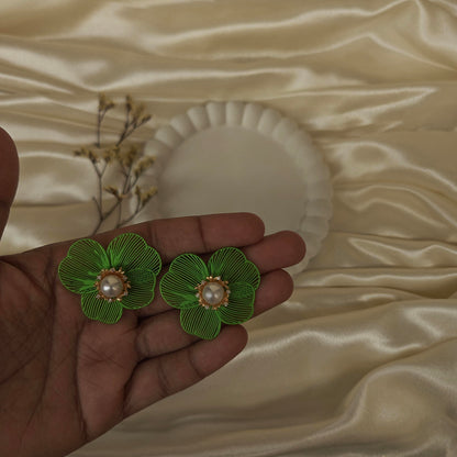 Filigree Floral Studs!