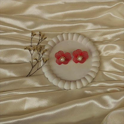 Filigree Floral Studs!