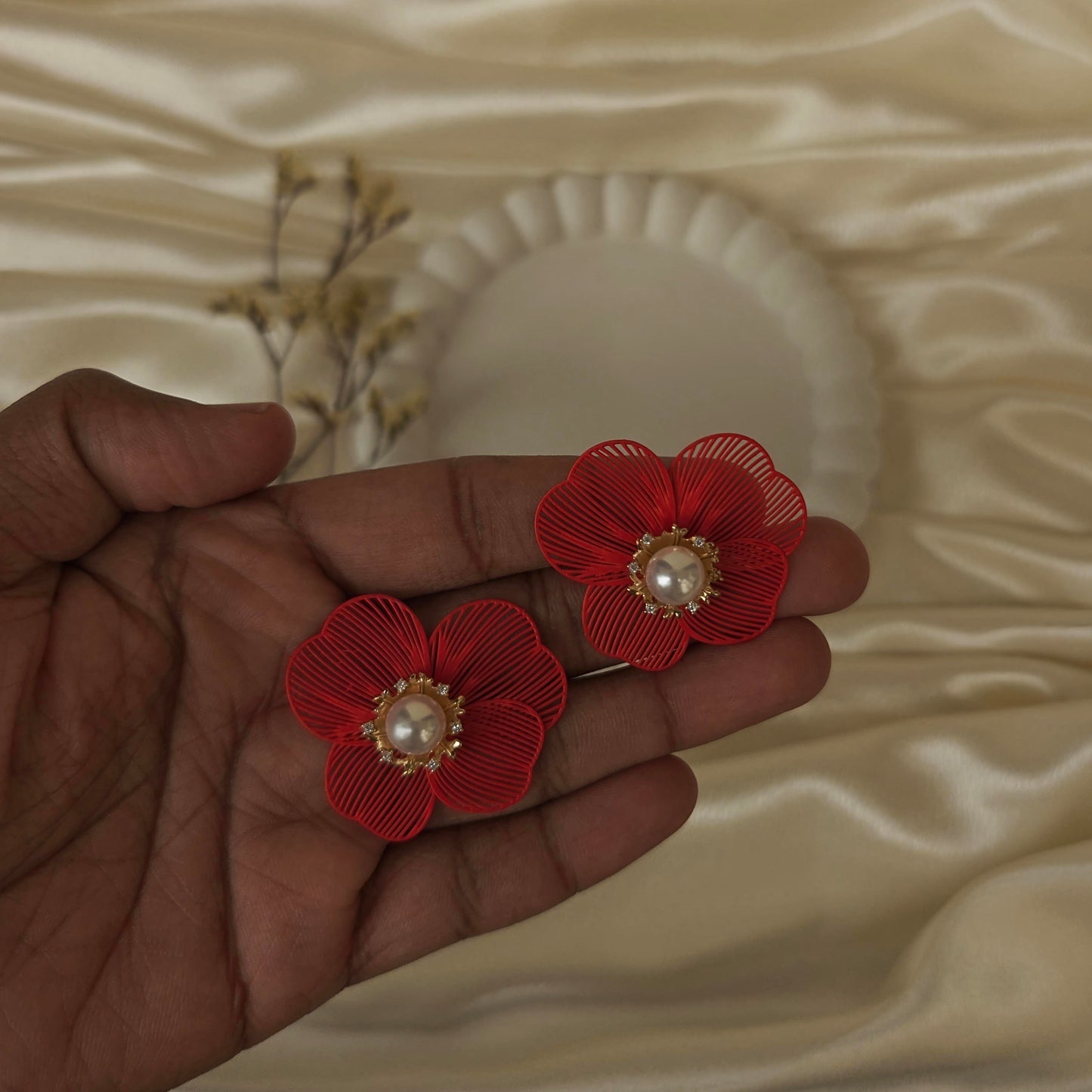 Filigree Floral Studs!