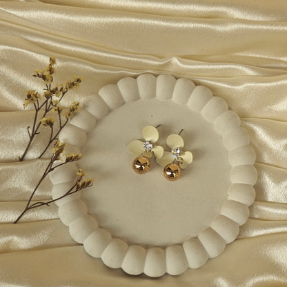 Flower drop studs